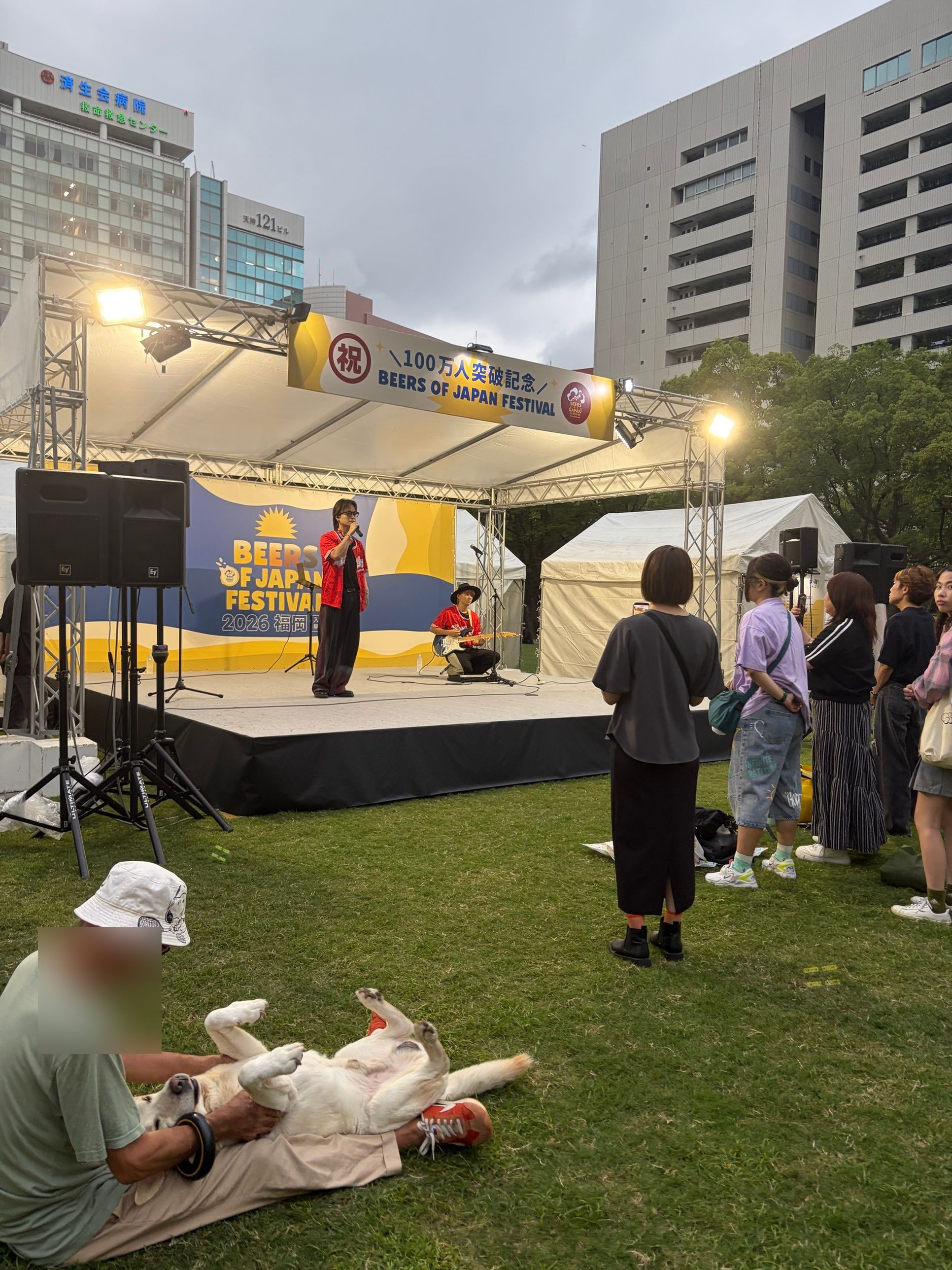 夕方のBEERS OF JAPAN FESTIVAL会場の様子